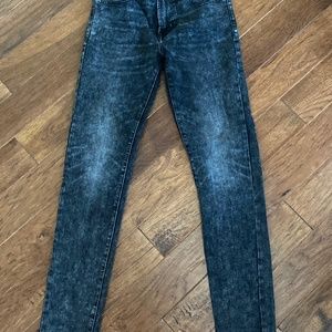 30x34 American Eagle jeans